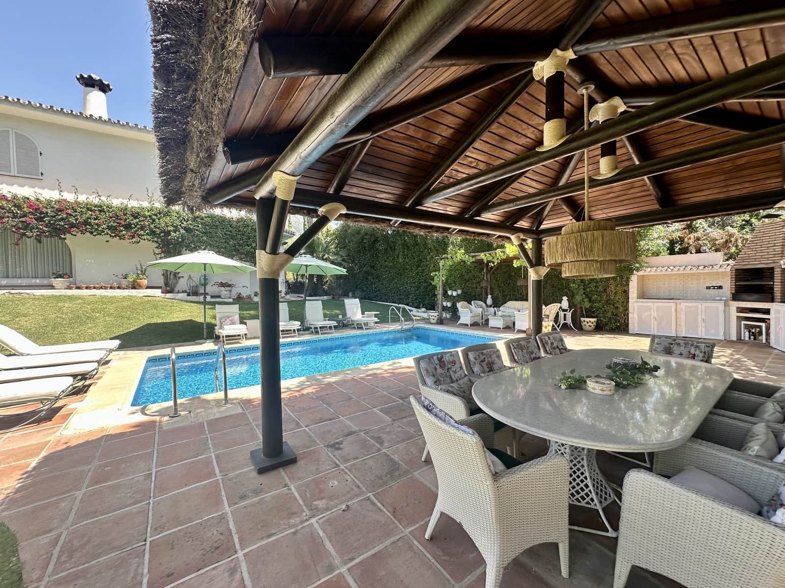 6 sovrum Villa till salu i Golden Mile med pool garage - 3 250 000 € (Ref: 9019627)