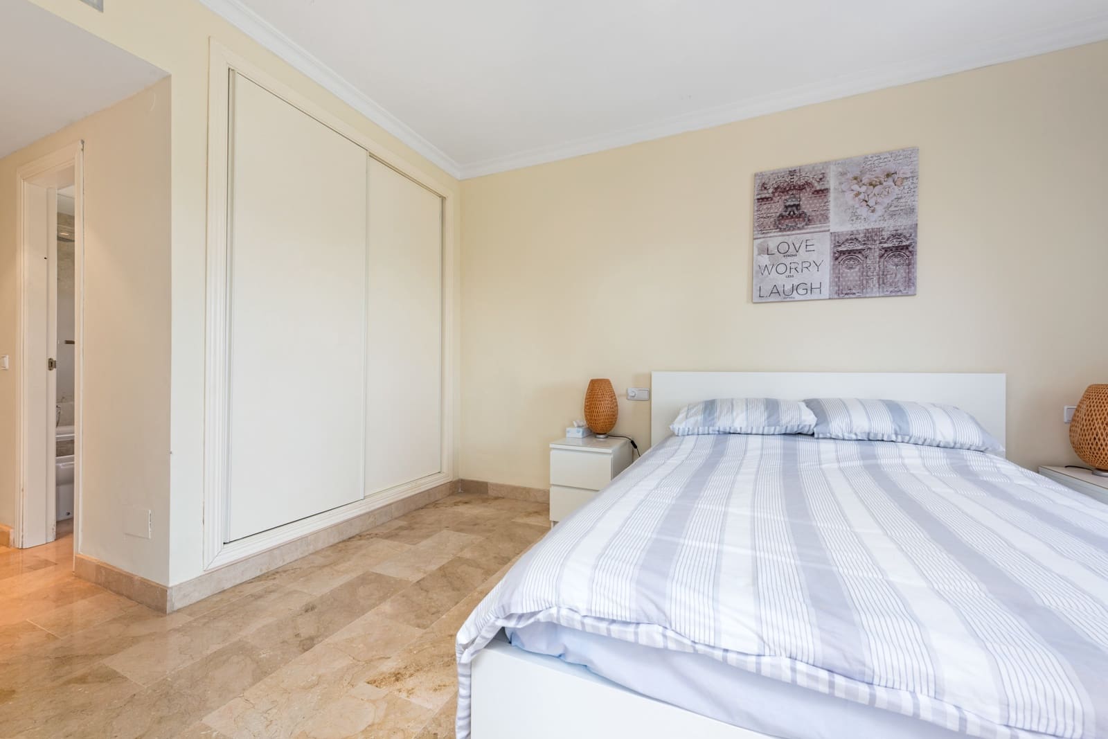 2 bedroom Apartment for sale in Bel-Air with pool garage - € 340,000 (Ref: 9041664)