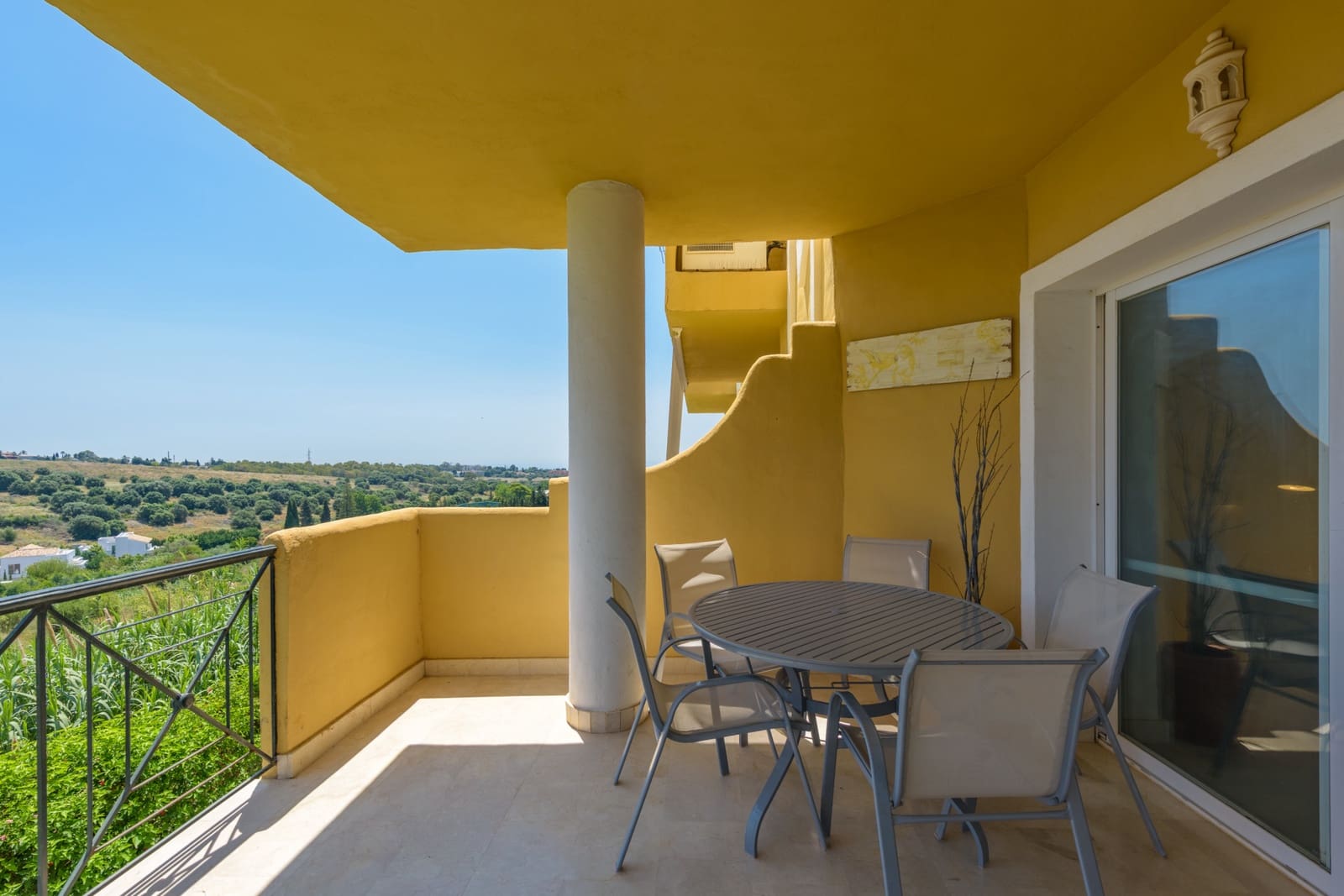 2 bedroom Apartment for sale in Bel-Air with pool garage - € 340,000 (Ref: 9041664)