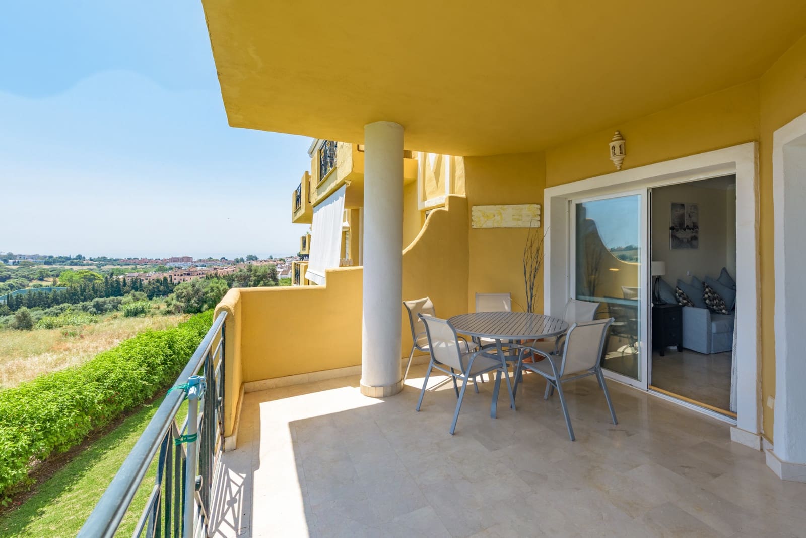 2 bedroom Apartment for sale in Bel-Air with pool garage - € 340,000 (Ref: 9041664)