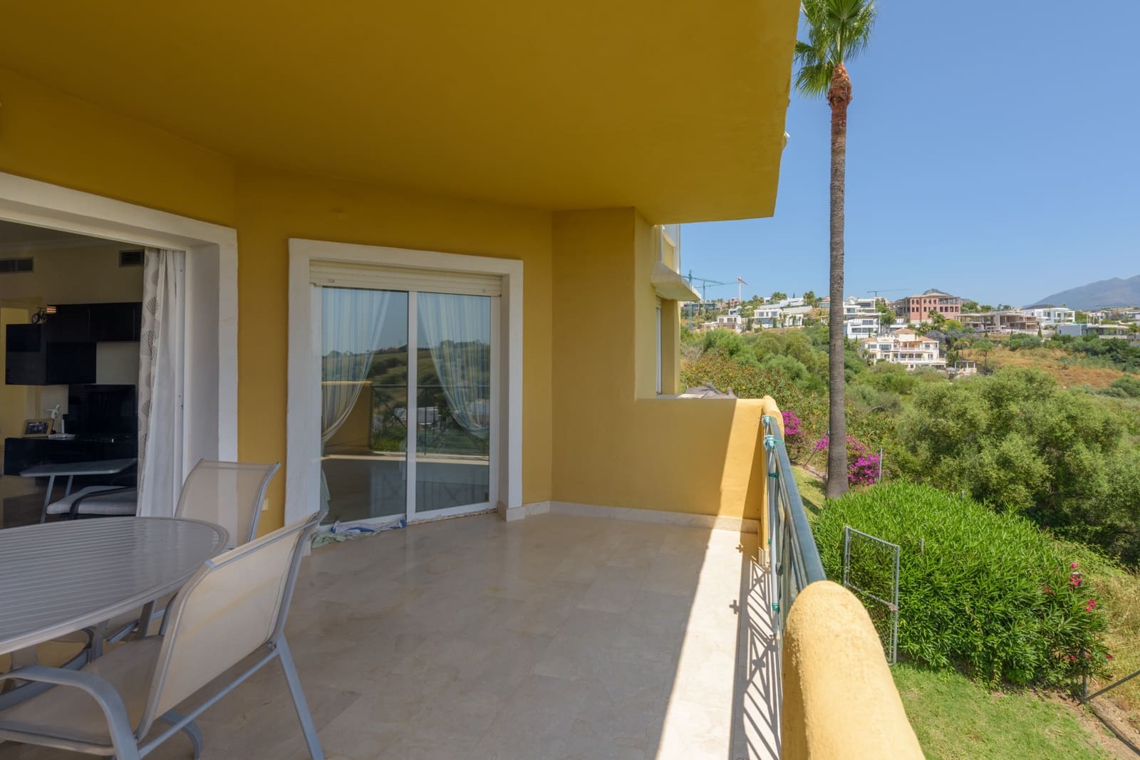 2 bedroom Apartment for sale in Bel-Air with pool garage - € 340,000 (Ref: 9041664)