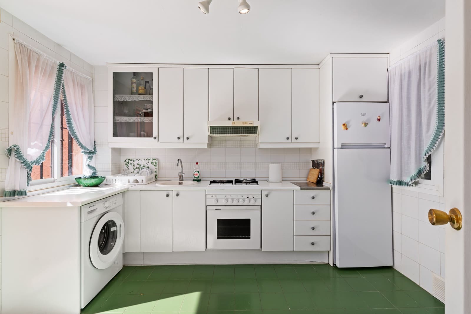 4 sypialnia Dom na sprzedaż w Marbella z basenem garażem - 559 000 € (Ref: 9084713)