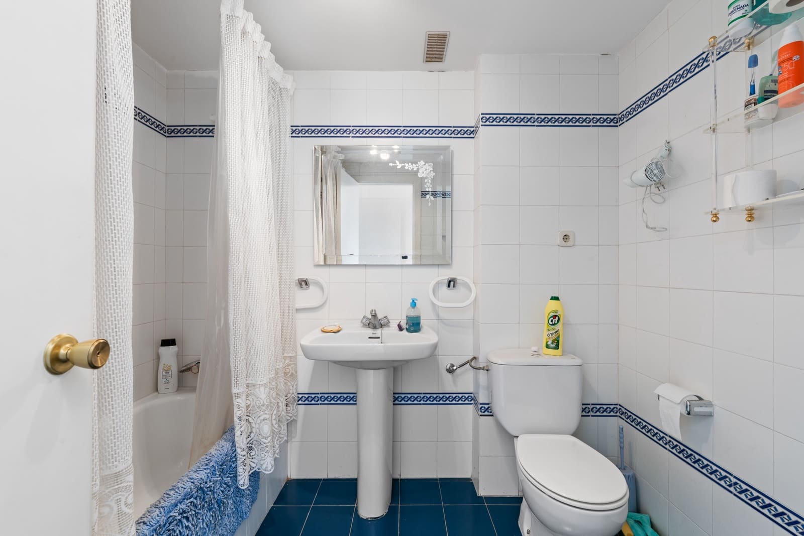 4 sypialnia Dom na sprzedaż w Marbella z basenem garażem - 559 000 € (Ref: 9084713)