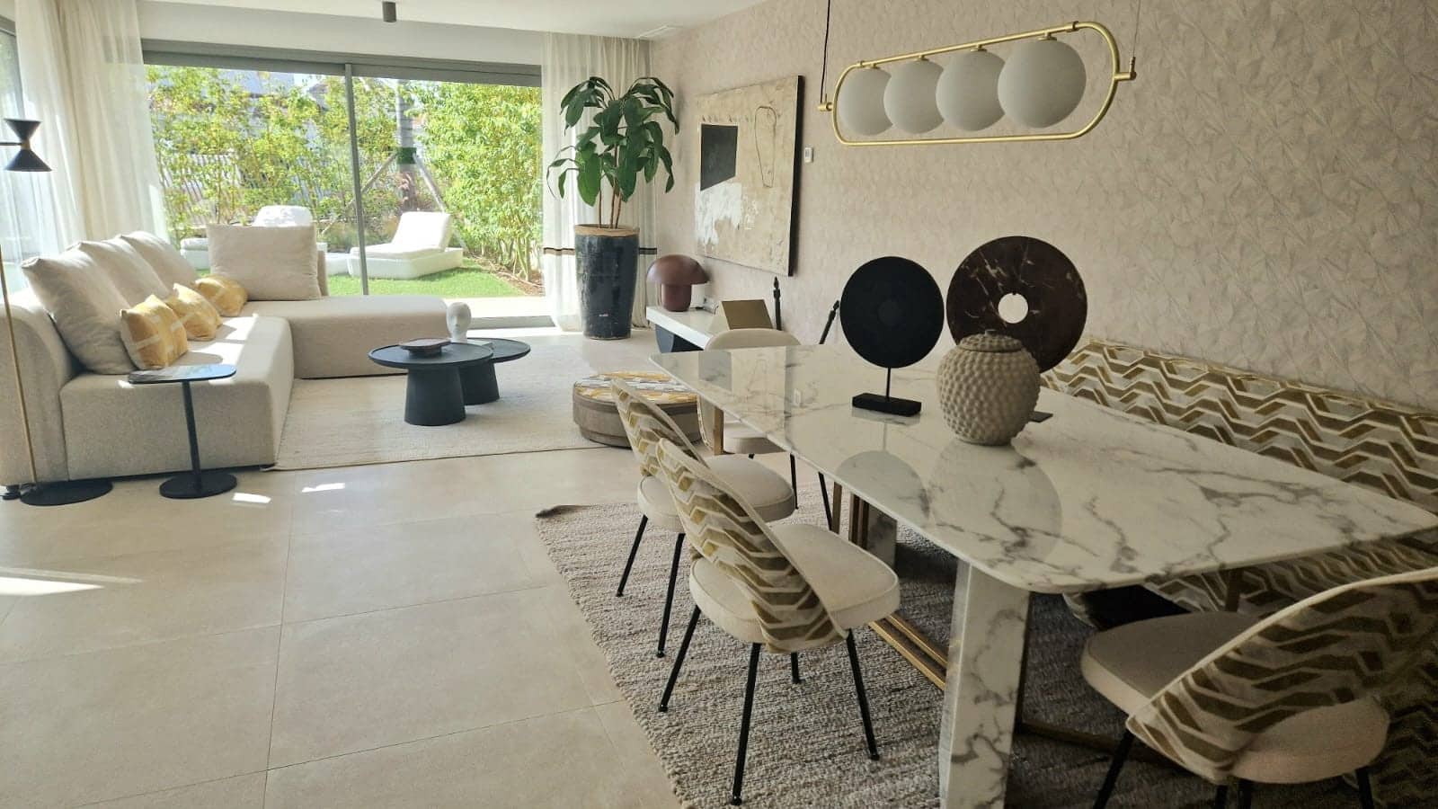 3 chambre Maison de Ville à vendre à El Chaparral avec piscine garage - 1 250 000 € (Ref: 9113666)