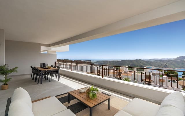 3 bedroom Apartment for sale in Istán with pool garage - € 580,000 (Ref: 9131887)