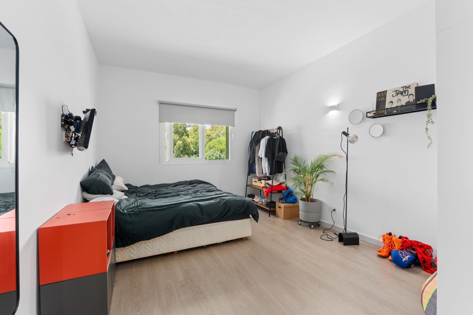 4 soveværelse Byhus til salg i La Quinta med garage - € 799.000 (Ref: 9159049)