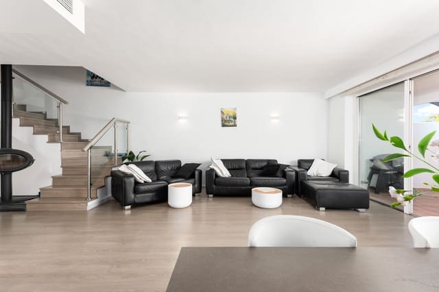 4 sypialnia Dom na sprzedaż w La Quinta, Benahavís z garażem - 799 000 € (Ref: 9159049)