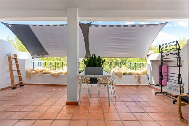 4 sypialnia Dom na sprzedaż w La Quinta, Benahavís z garażem - 799 000 € (Ref: 9159049)