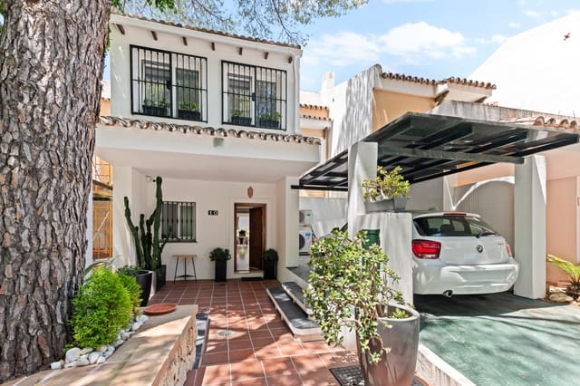 4 sypialnia Dom na sprzedaż w La Quinta, Benahavís z garażem - 799 000 € (Ref: 9159049)