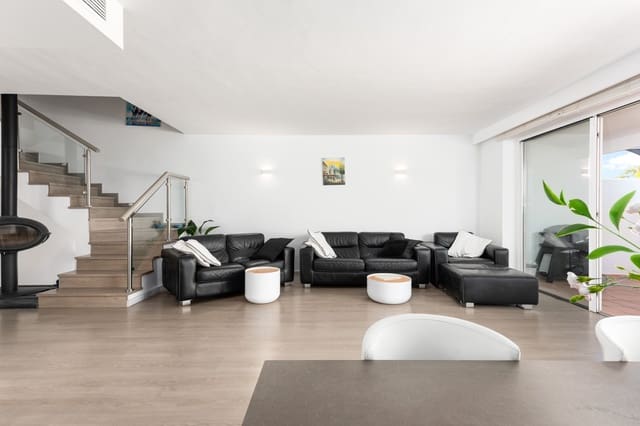 4 soverom Hus til salgs i La Quinta, Benahavís med garasje - € 799 000 (Ref: 9159049)