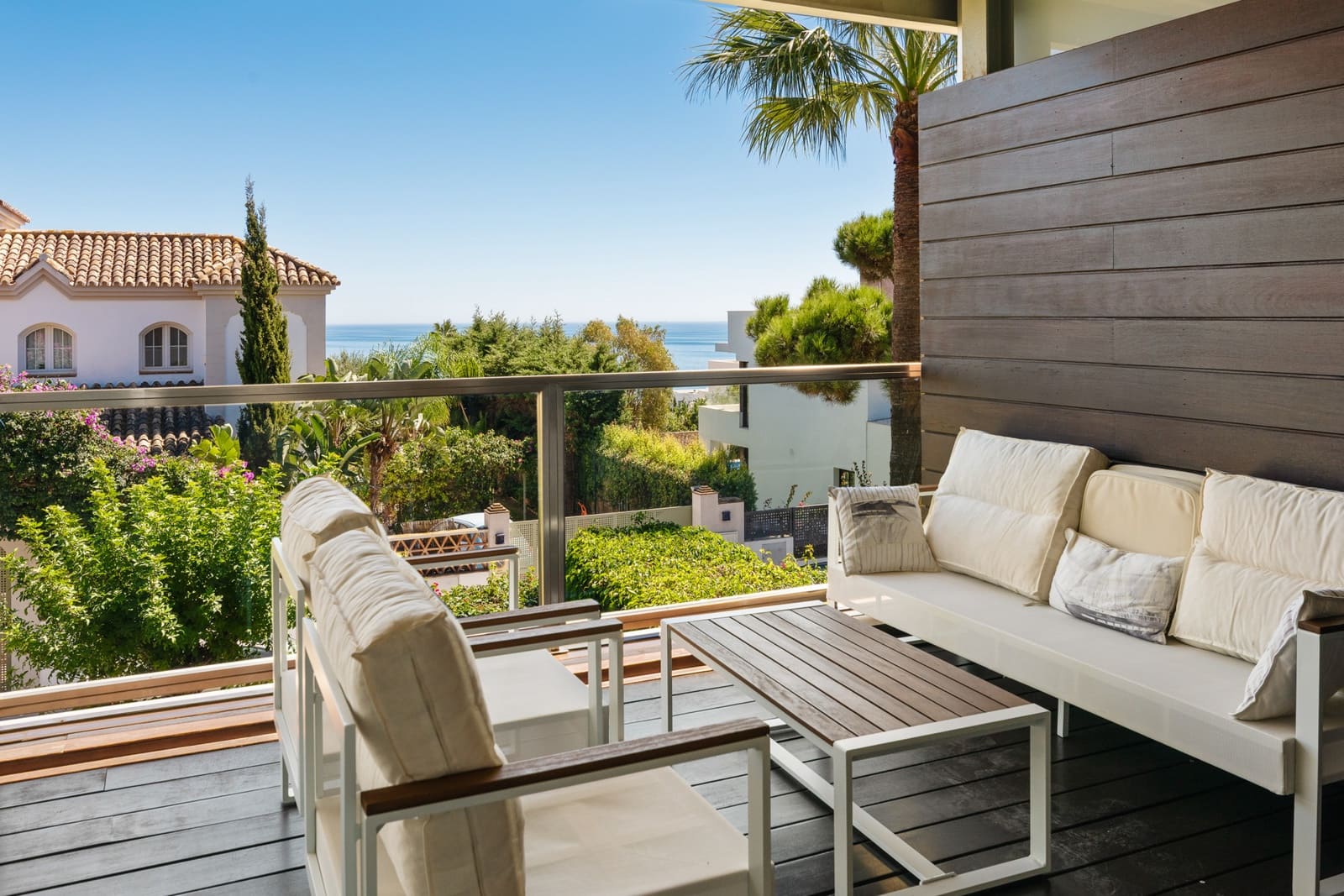 3 sypialnia Apartament na sprzedaż w Manilva z basenem garażem - 349 950 € (Ref: 9201989)