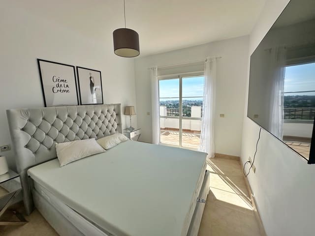 3 soveværelse Semi-Rækkehus til salg i Benahavís med swimmingpool garage - € 649.950 (Ref: 9246187)