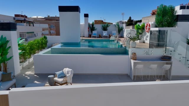 2 quarto Penthouse para venda em Estepona com piscina garagem - 669 500 € (Ref: 9251629)
