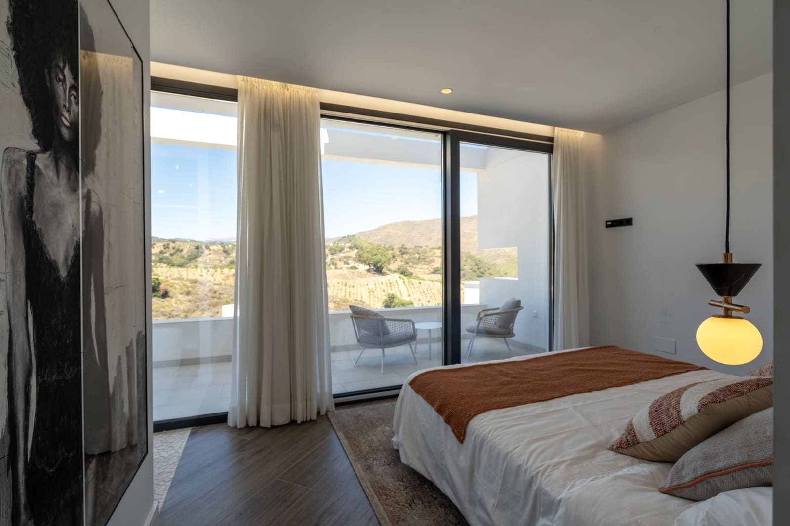 3 soveværelse Villa til salg i Mijas Costa med swimmingpool garage - € 1.150.000 (Ref: 9339616)