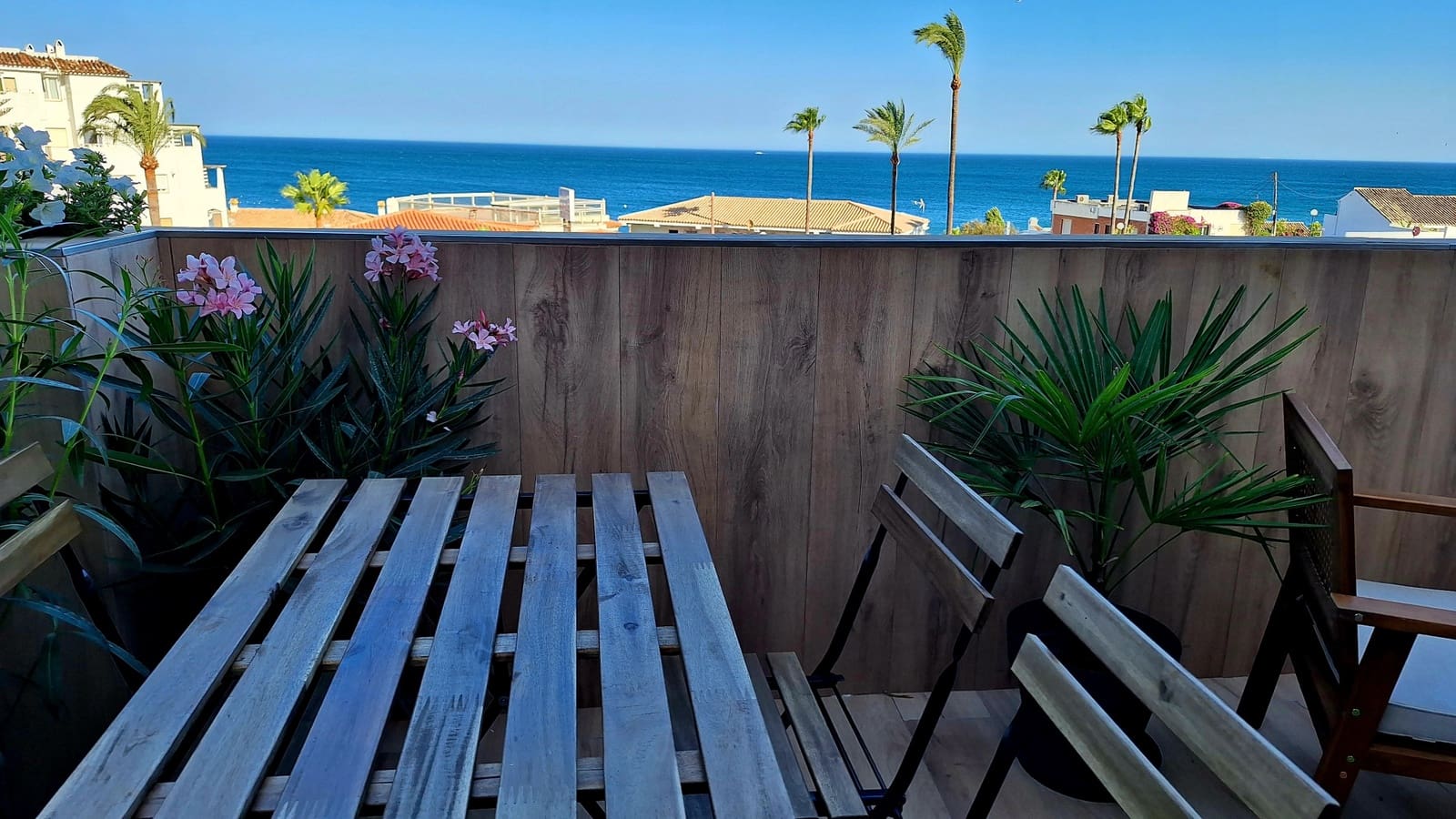 3 sypialnia Penthouse na sprzedaż w Estepona z garażem - 429 900 € (Ref: 9378427)