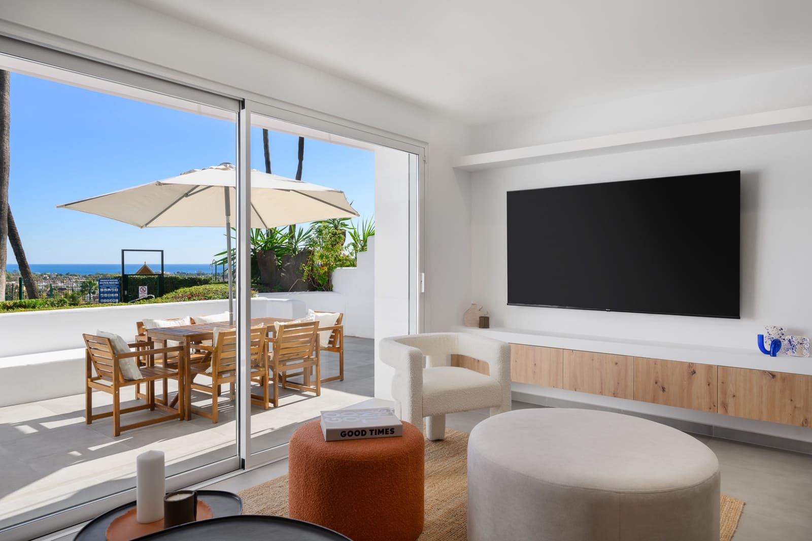 Apartamento de 3 habitaciones en El Paraiso en venta - 749.000 € (Ref: 9447340)