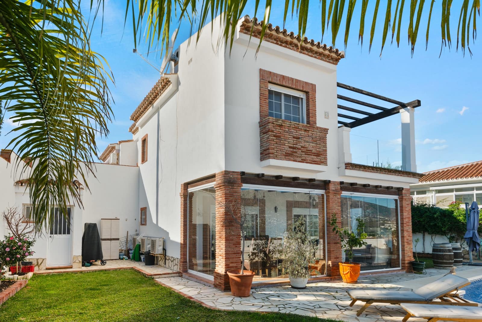 4 bedroom Villa for sale in Mijas Costa with pool garage - € 760,000 (Ref: 9521674)