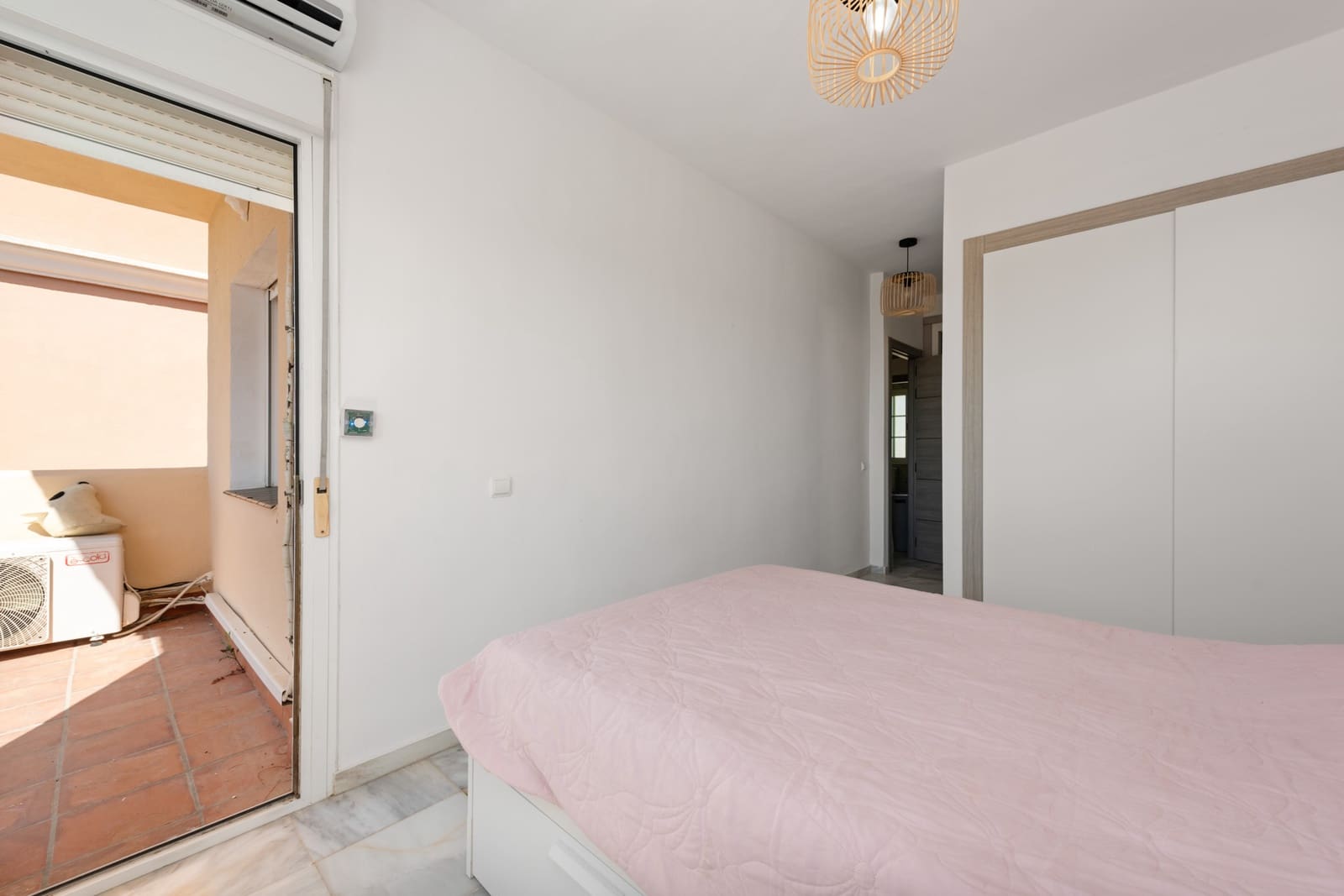 4 sypialnia Willa na sprzedaż w Bel-Air z basenem garażem - 795 000 € (Ref: 9552416)