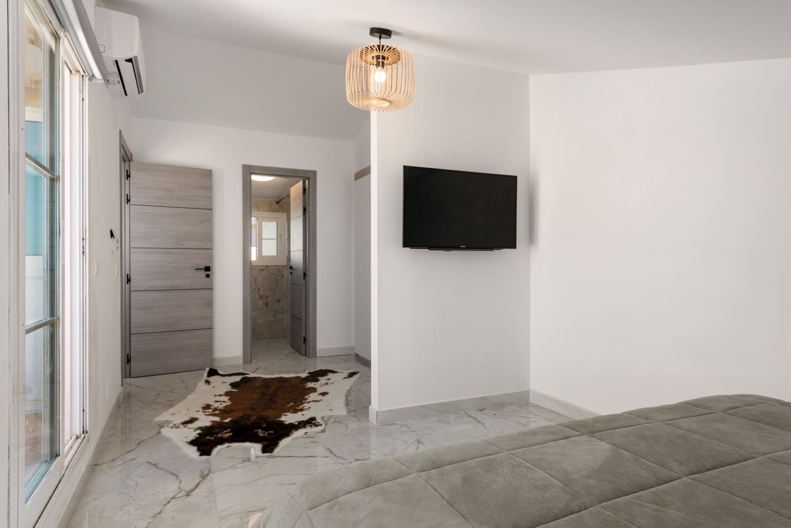 4 sypialnia Willa na sprzedaż w Bel-Air z basenem garażem - 795 000 € (Ref: 9552416)