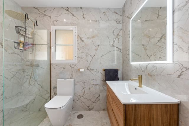 4 soverom Villa til salgs i Bel-Air, Estepona med svømmebasseng garasje - € 795 000 (Ref: 9552416)