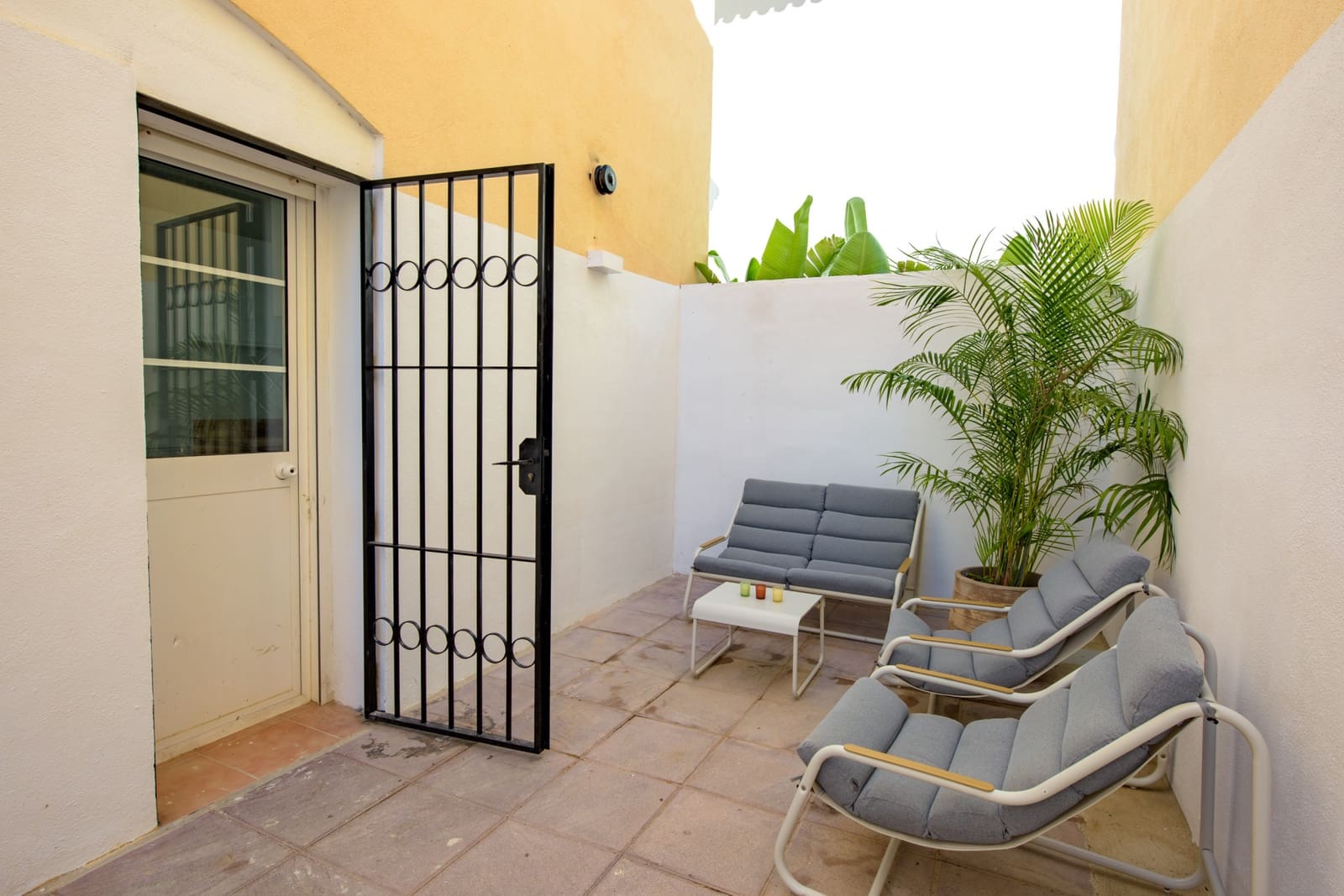 4 slaapkamer Villa te koop in Bel-Air met zwembad garage - € 795.000 (Ref: 9552416)