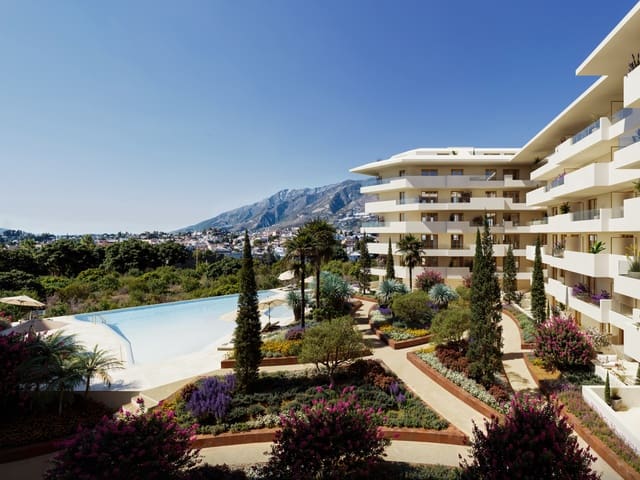 2 soverom Leilighet til salgs i Los Pacos, Fuengirola med svømmebasseng garasje - € 299 000 (Ref: 9564026)