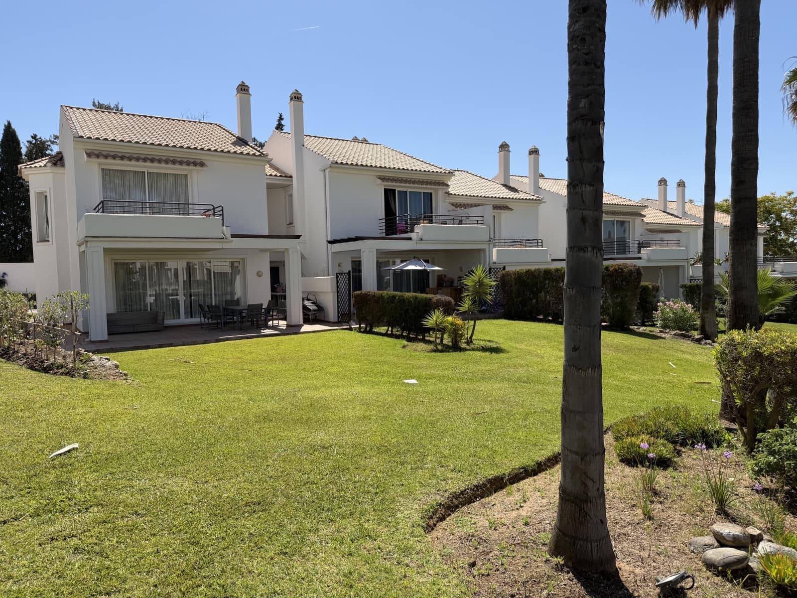 3 soverom Hus til salgs i Benahavis med svømmebasseng garasje - € 595 000 (Ref: 9588945)