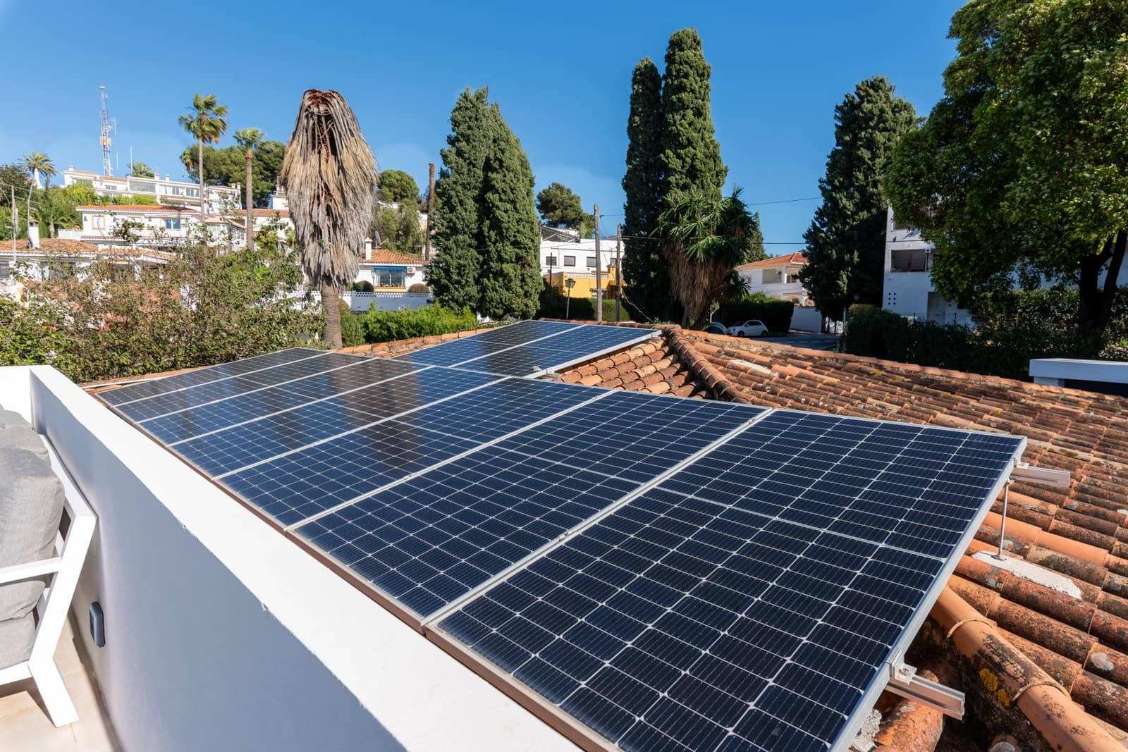 4 soveværelse Villa til salg i Nueva Andalucia med swimmingpool garage - € 1.895.000 (Ref: 9601409)