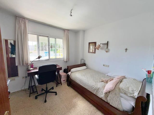 3 slaapkamer Appartement te koop in Fuengirola met zwembad garage - € 398.000 (Ref: 9618756)
