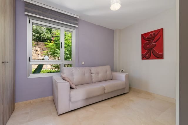 3 chambre Appartement à vendre à Benahavís avec piscine garage - 650 000 € (Ref: 9624104)