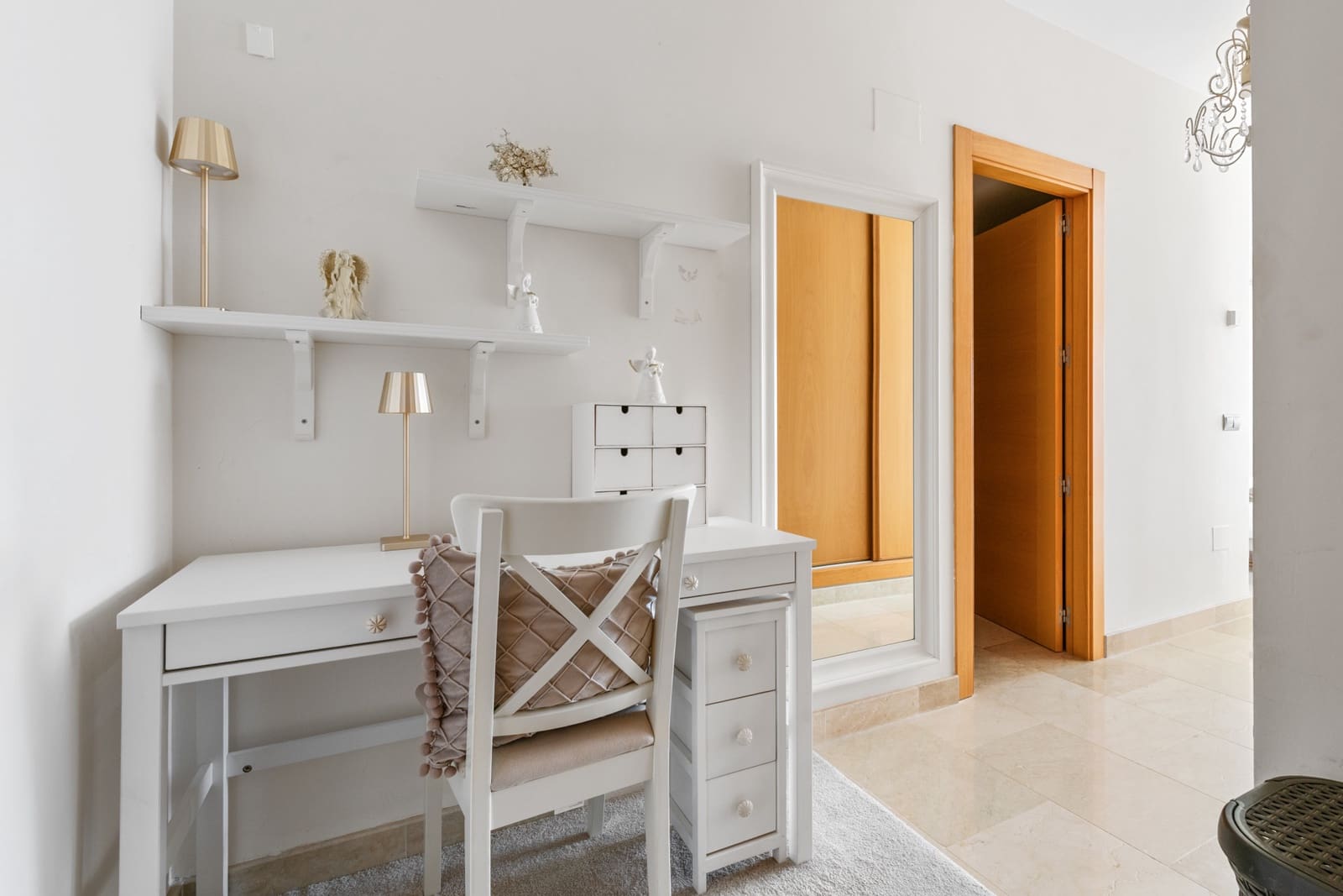 3 Zimmer Penthouse zu verkaufen in Benahavis mit Pool Garage - 949.950 € (Ref: 9657265)