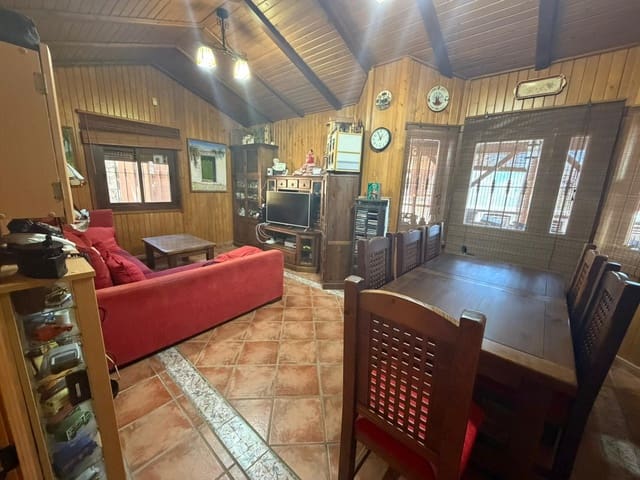 3 chambre Finca/Maison de Campagne à vendre à El Padrón, Estepona avec piscine garage - 525 000 € (Ref: 9697796)