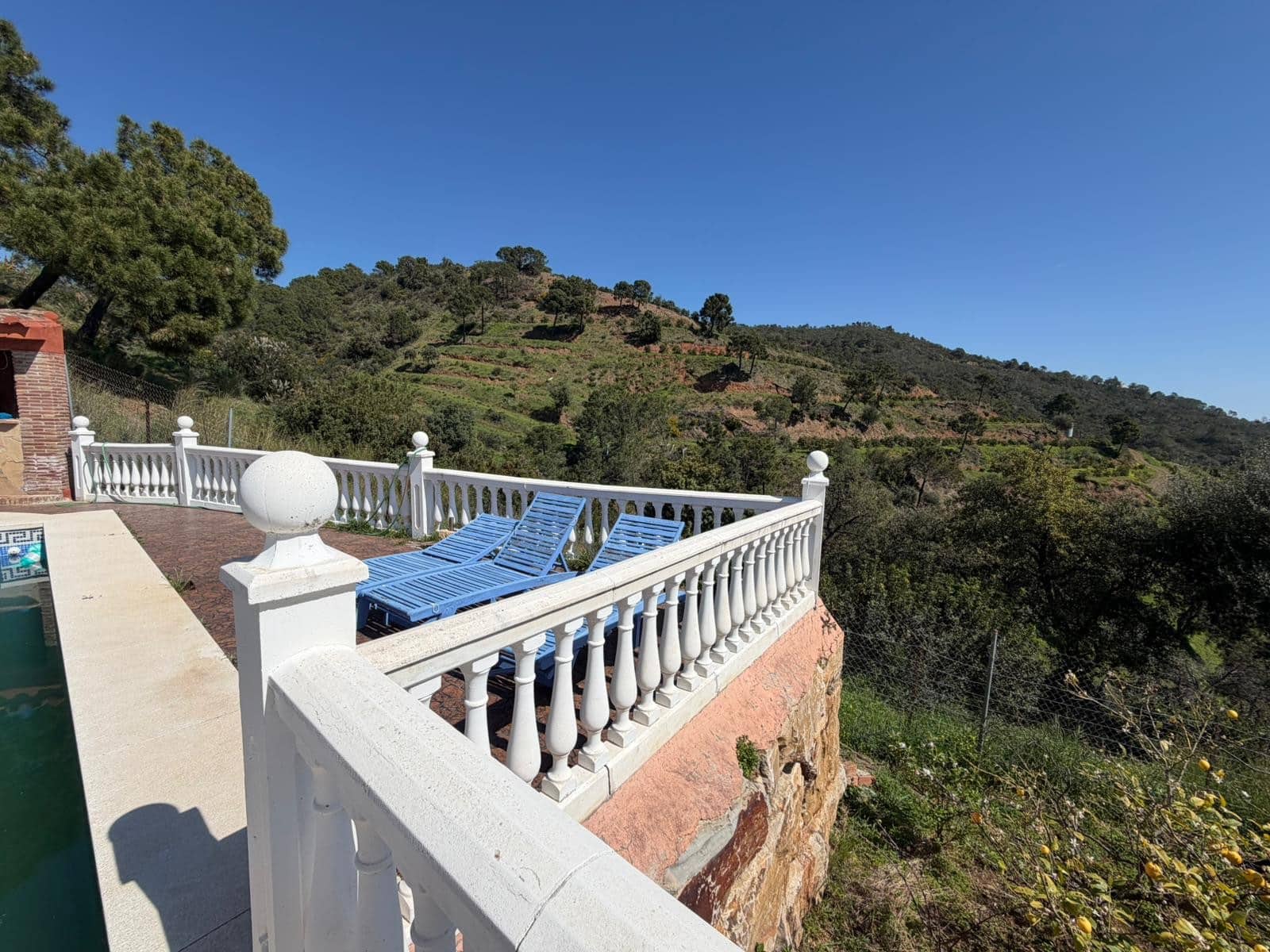 3 soverom Finca/Herregård til salgs i El Padron med svømmebasseng garasje - € 525 000 (Ref: 9697796)