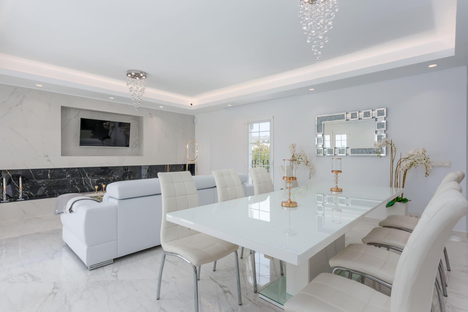 3 sovrum Hus till salu i Marbella med pool garage - 1 050 000 € (Ref: 9734119)