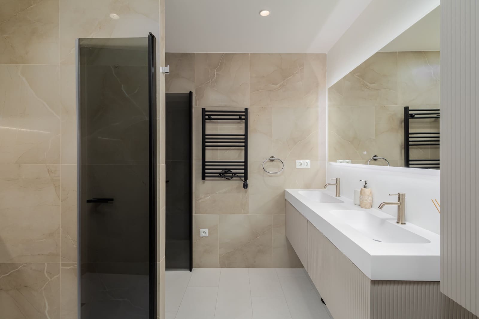 3 sovrum Lägenhet till salu i Marbella med pool garage - 1 495 000 € (Ref: 9772482)