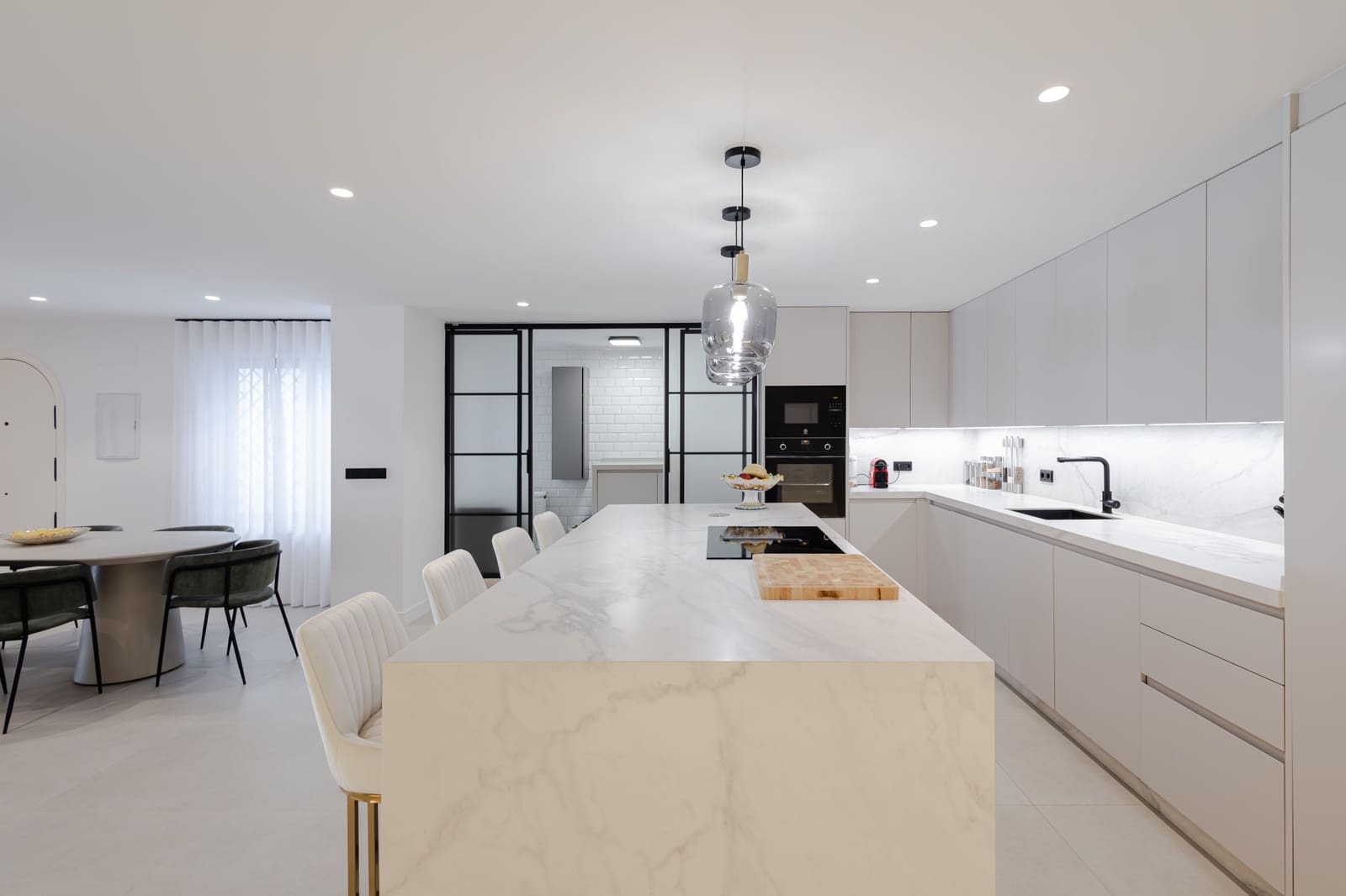 3 sovrum Lägenhet till salu i Marbella med pool garage - 1 495 000 € (Ref: 9772482)