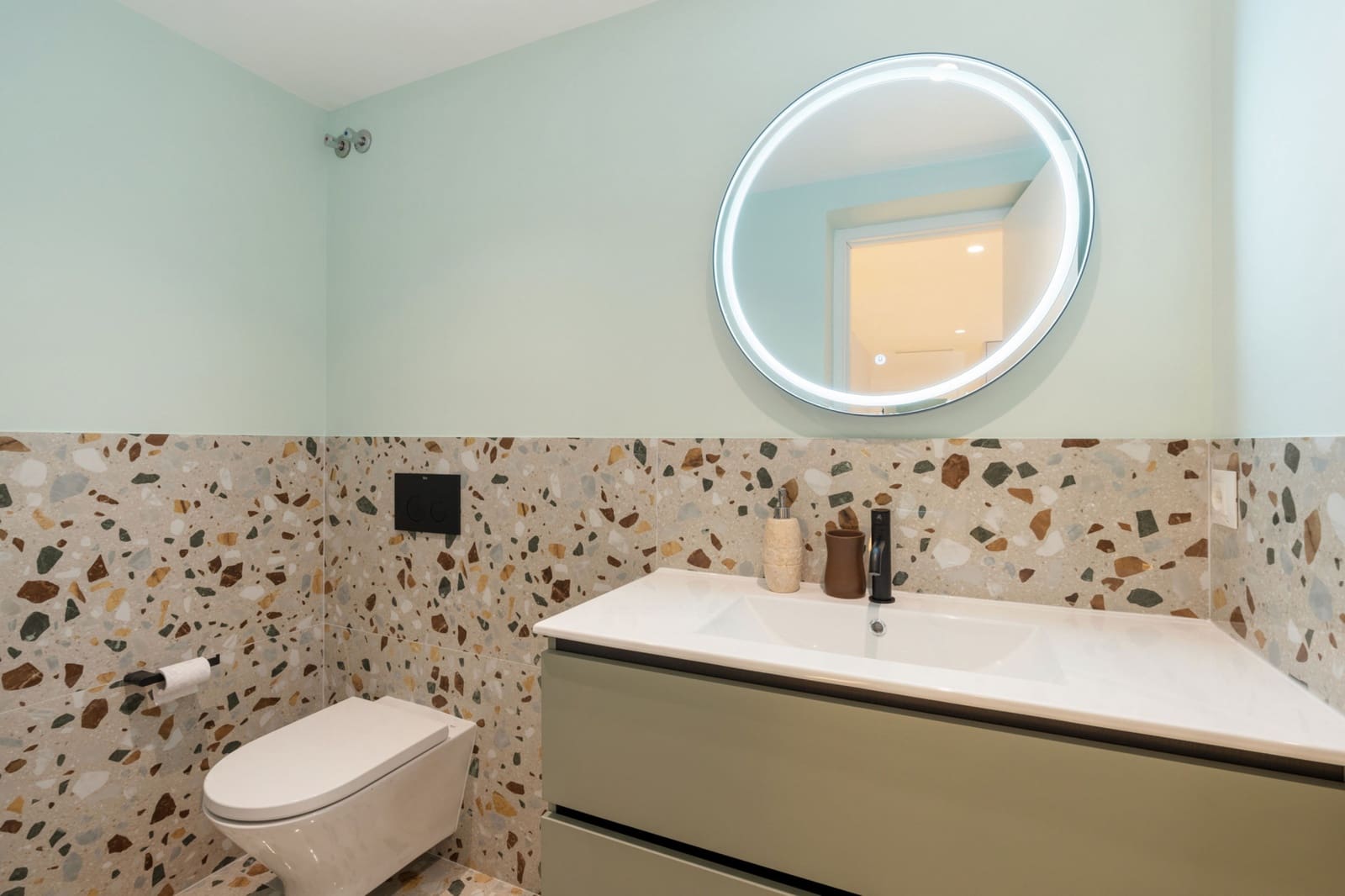 3 sovrum Lägenhet till salu i Marbella med pool garage - 1 495 000 € (Ref: 9772482)