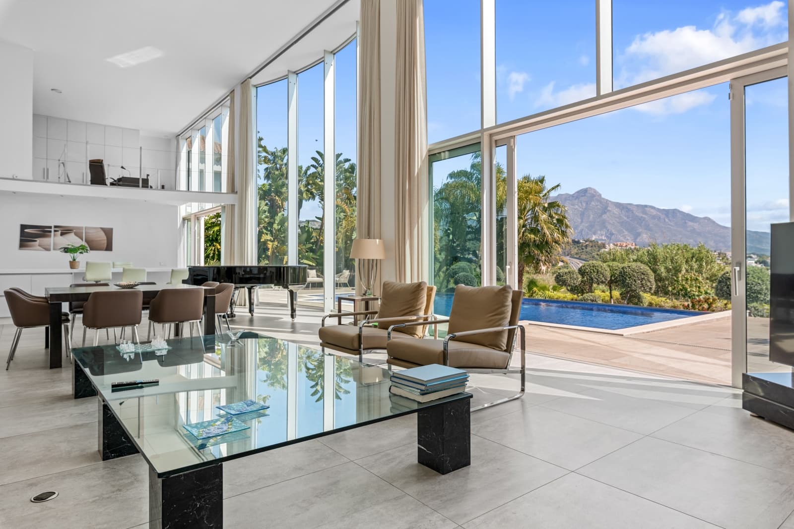 3 camera da letto Villa in vendita in La Quinta con piscina garage - 3.750.000 € (Rif: 9786727)