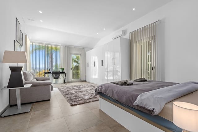 3 slaapkamer Villa te koop in La Quinta, Benahavís met zwembad garage - € 3.750.000 (Ref: 9786727)