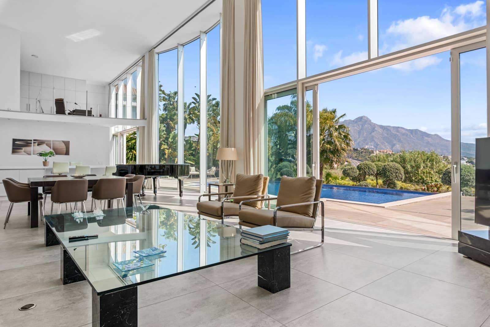 3 camera da letto Villa in vendita in La Quinta con piscina garage - 3.750.000 € (Rif: 9786727)