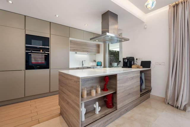 3 camera da letto Appartamento in vendita in Benahavís con piscina garage - 620.000 € (Rif: 9809470)