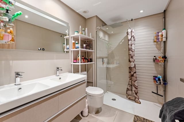 3 camera da letto Appartamento in vendita in Benahavís con piscina garage - 620.000 € (Rif: 9809470)