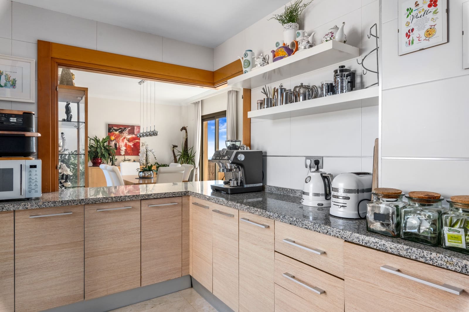 3 makuuhuone Kattohuoneisto myytävänä paikassa Benahavis mukana uima-altaan 
autotalli - 895 000 € (Ref: 9816655)