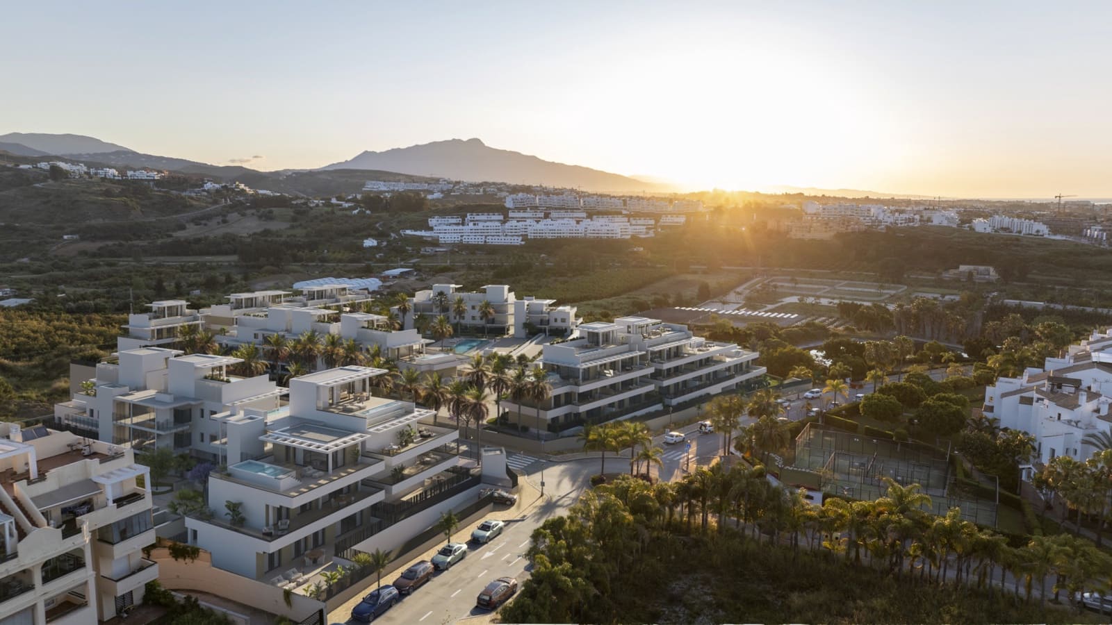 3 makuuhuone Huoneisto myytävänä paikassa Estepona mukana uima-altaan 
autotalli - 730 000 € (Ref: 9821721)
