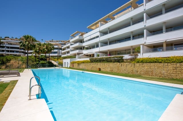 3 chambre Appartement à vendre à Benahavís avec piscine garage - 620 000 € (Ref: 9844276)