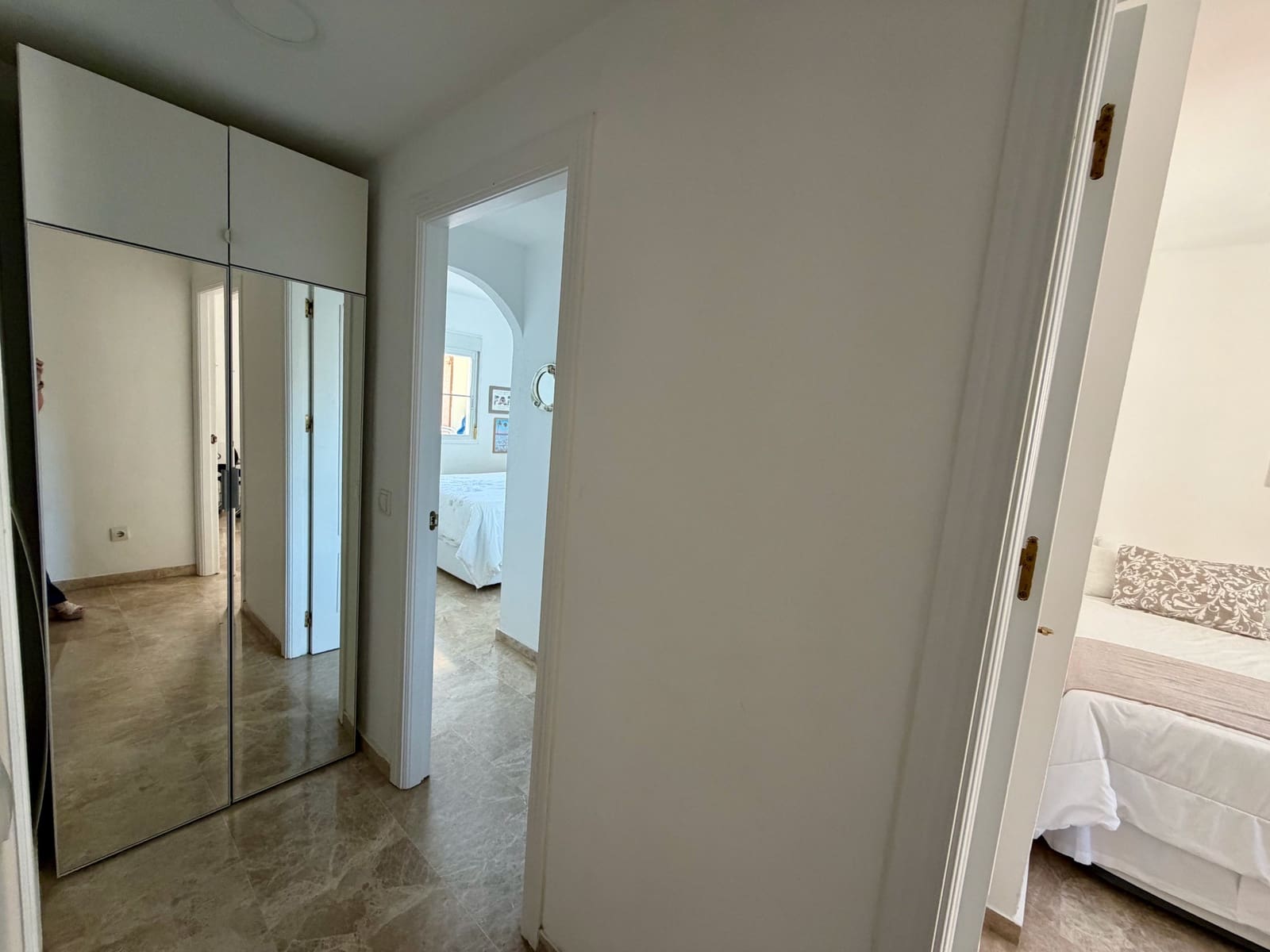 3 soverom Leilighet til salgs i Estepona med garasje - € 495 000 (Ref: 9861223)