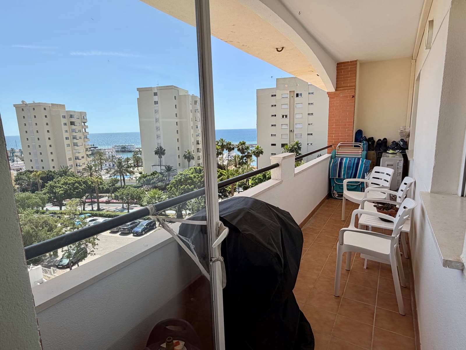 3 soverom Leilighet til salgs i Estepona med garasje - € 495 000 (Ref: 9861223)
