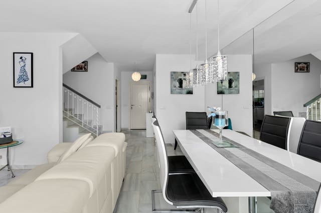 3 sovrum Hus till salu i Bel-Air, Estepona - 495 000 € (Ref: 9897314)