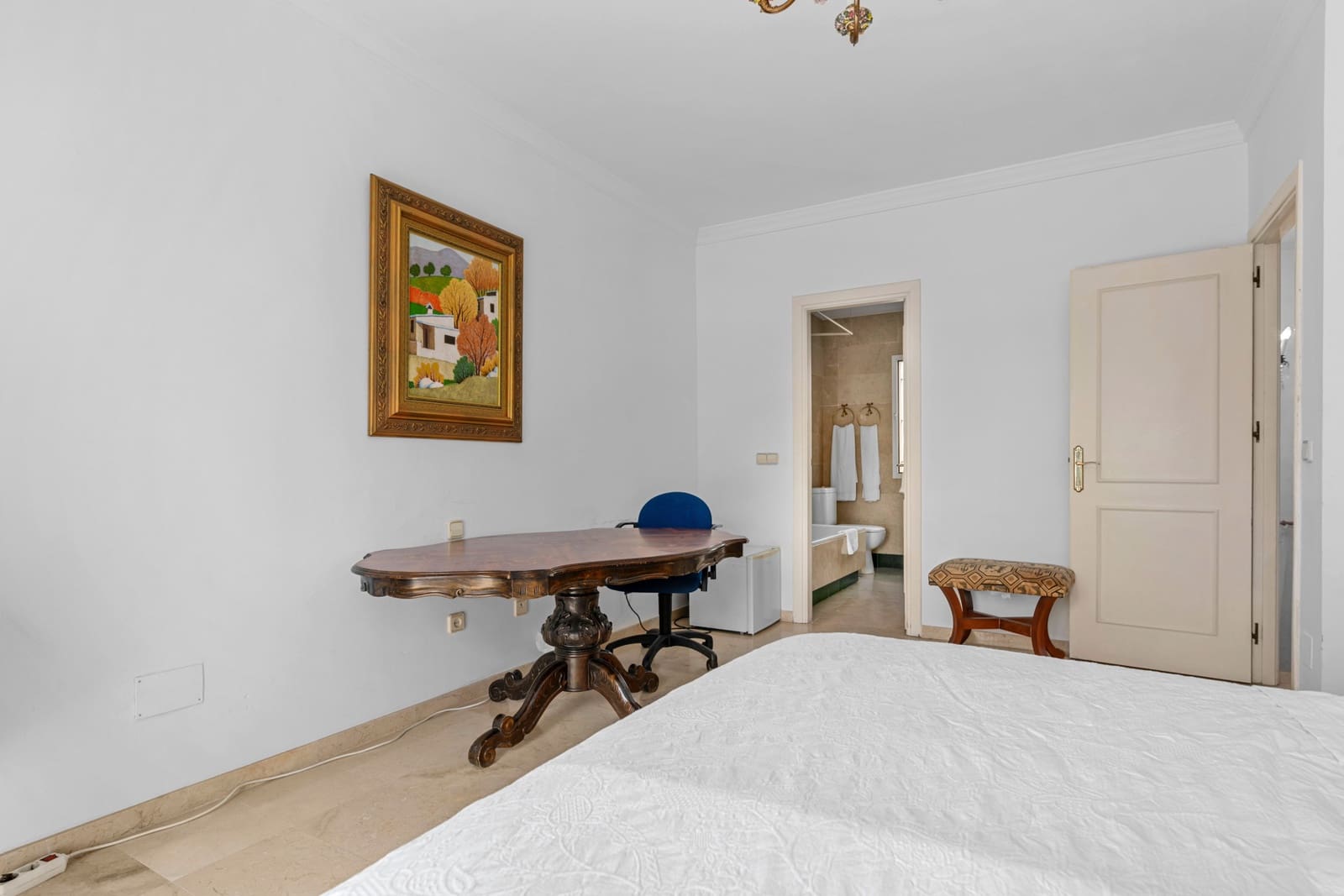 4 Zimmer Villa zu verkaufen in San Pedro de Alcantara mit Pool Garage - 1.850.000 € (Ref: 9898563)