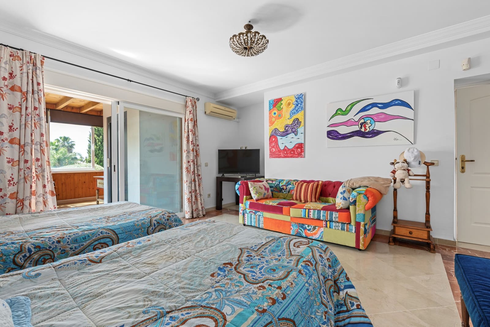 4 Zimmer Villa zu verkaufen in San Pedro de Alcantara mit Pool Garage - 1.850.000 € (Ref: 9898563)